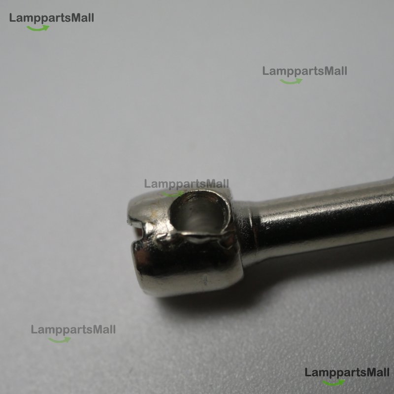 4*30 self-tapping screw with hole