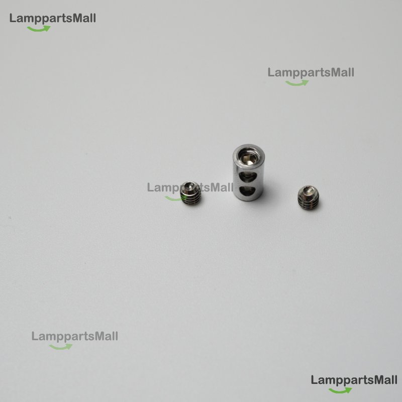 Double hole for wire rope locker